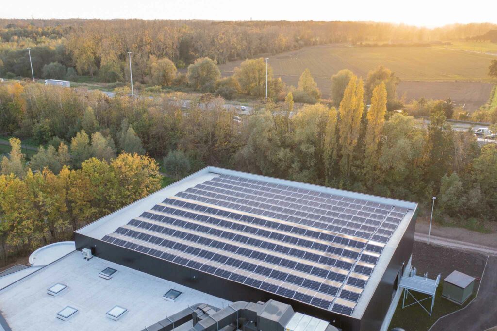 Zonnepanelen installatie in Edegem van Solar Engineering